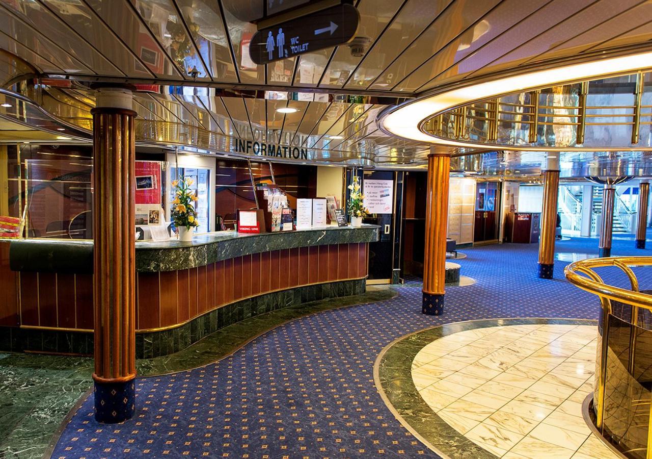 Viking Line Ferry Viking Cinderella - 2-Night Cruise Stockholm-Helsinki-Stockholm Hotel Luaran gambar